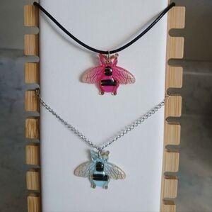 2/$12 Bee Necklaces Womens Girls Accessories Bugs Insect